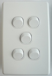 CLIPSAL CLASSIC 5 GANG SWITCH